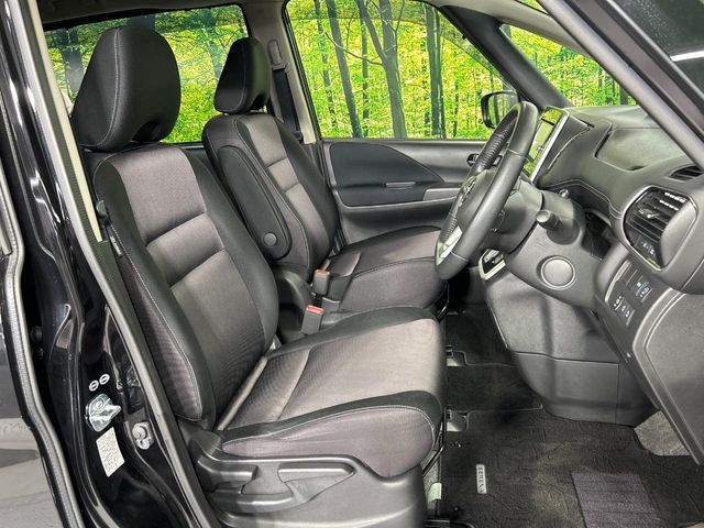 NISSAN SERENA  S-HYBRID 4WD 2016