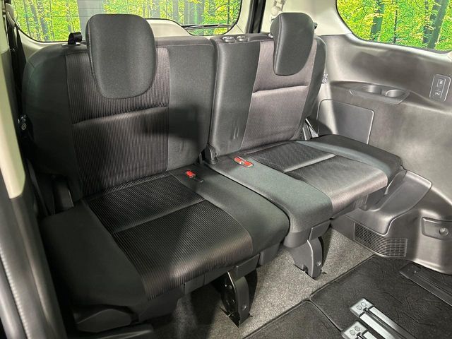 NISSAN SERENA  S-HYBRID 4WD 2016