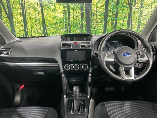 SUBARU FORESTER 2016