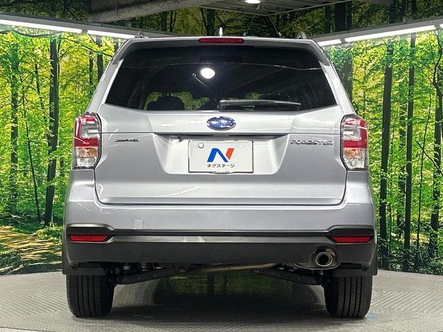 SUBARU FORESTER 2016