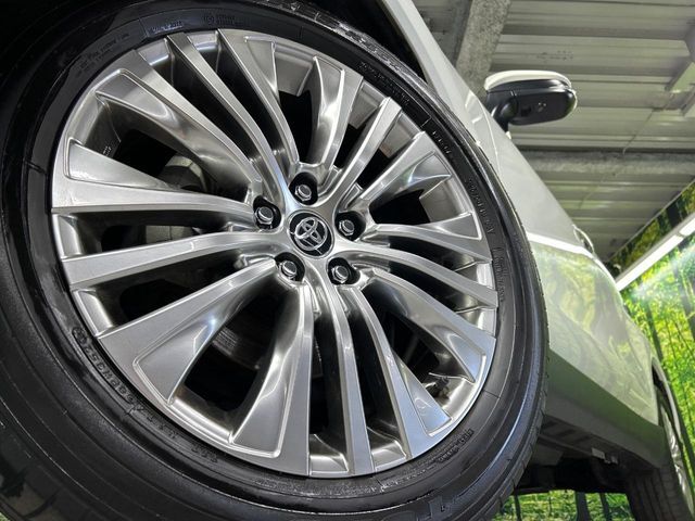 TOYOTA HARRIER HYBRID 2020