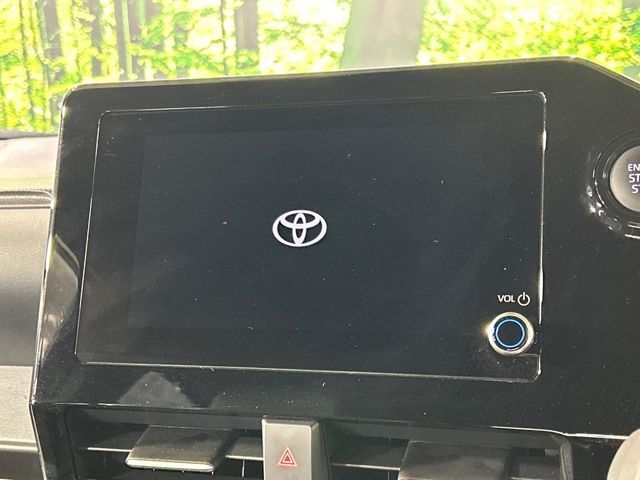 TOYOTA VOXY 4WD 2024