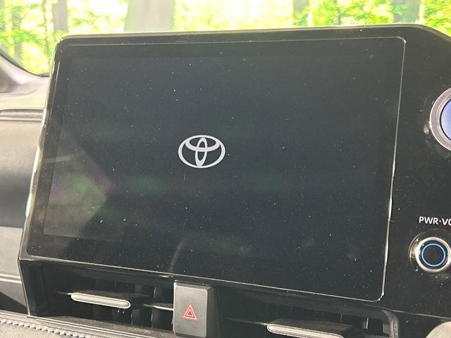 TOYOTA VOXY HYBRID 4WD 2023