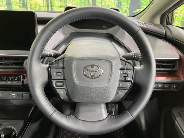 TOYOTA PRIUS 4WD 2023