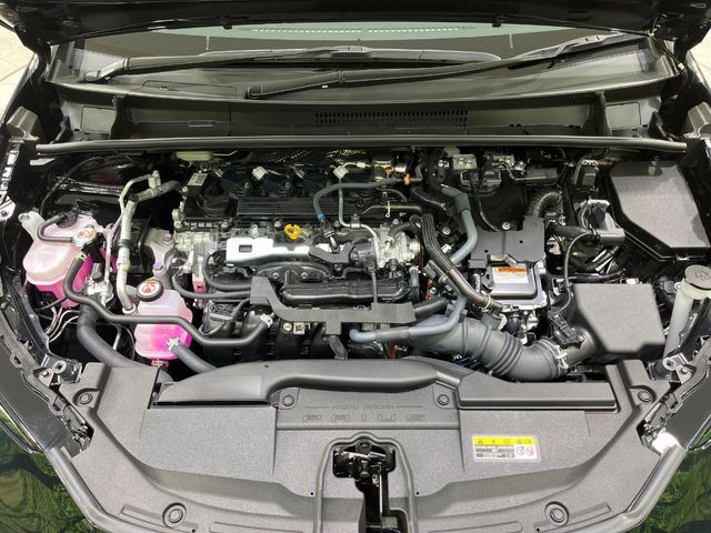 TOYOTA PRIUS 4WD 2023