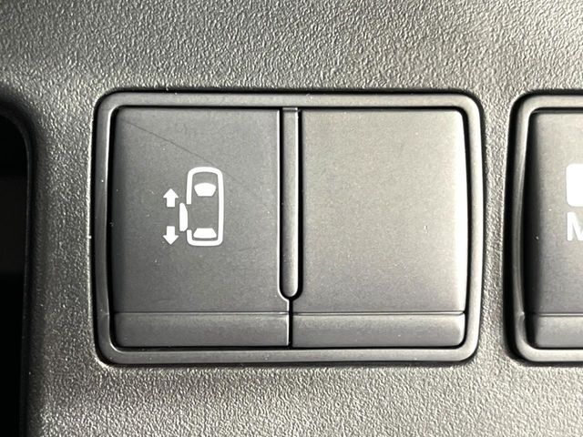 NISSAN SERENA  WG 4WD 2012