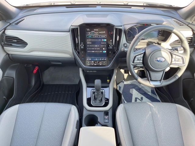 SUBARU FORESTER 2025