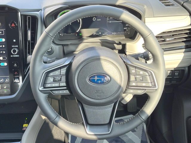 SUBARU FORESTER 2025