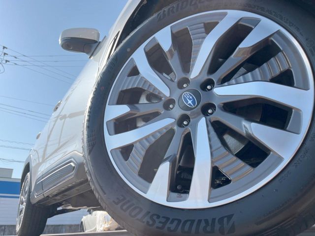 SUBARU FORESTER 2025