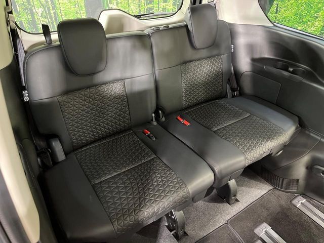 NISSAN SERENA  WG 4WD 2023