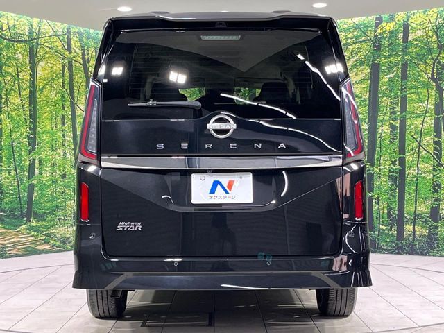 NISSAN SERENA  WG 4WD 2023