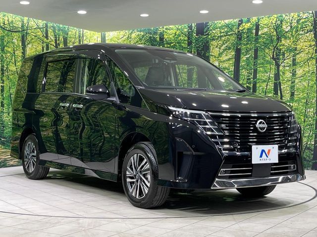 NISSAN SERENA  WG 4WD 2023
