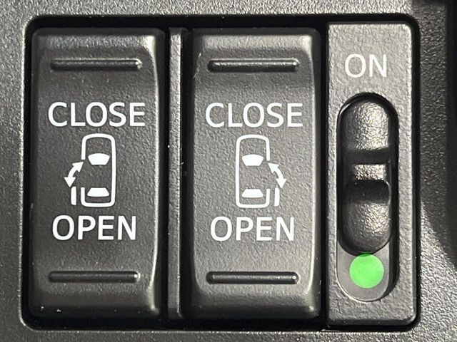 TOYOTA TANK 4WD 2017