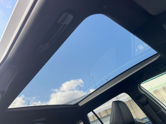 TOYOTA COROLLA CROSS HYBRID 2025