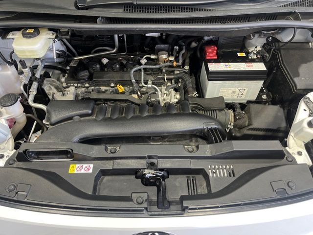 TOYOTA VOXY 4WD 2024