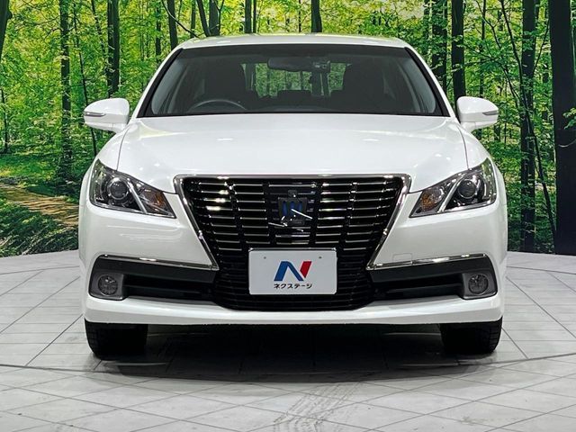 TOYOTA CROWN sedan hybrid 4WD 2014
