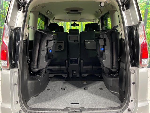 NISSAN SERENA  S-HYBRID 4WD 2017