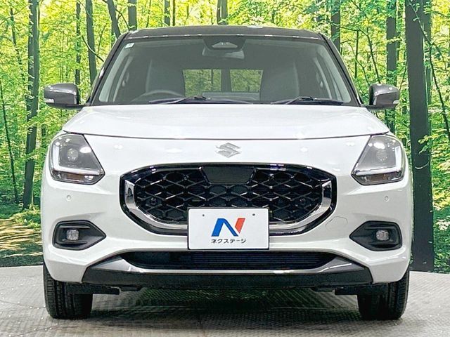 SUZUKI SWIFT 4WD 2024