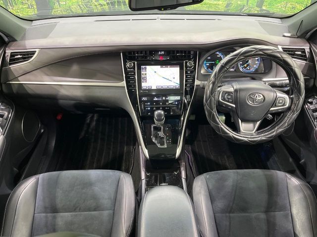 TOYOTA HARRIER HYBRID 2016