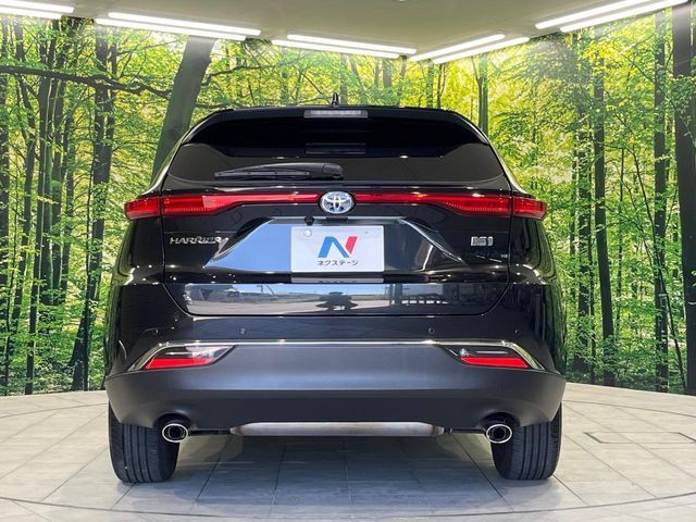 TOYOTA HARRIER HYBRID 2022