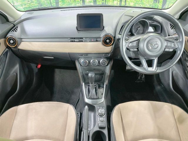 MAZDA DEMIO 4WD 2016