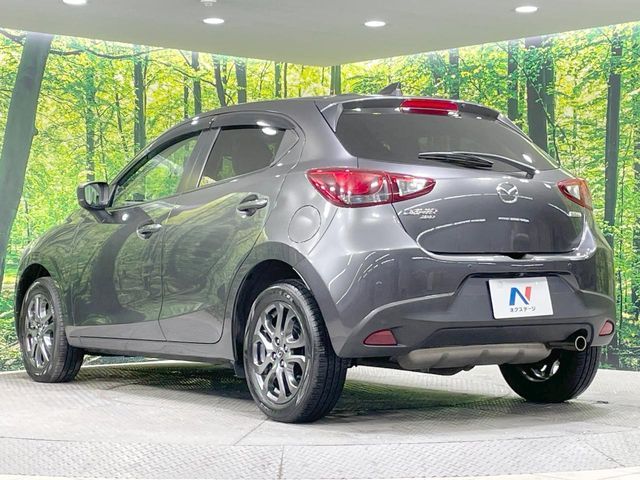 MAZDA DEMIO 4WD 2016