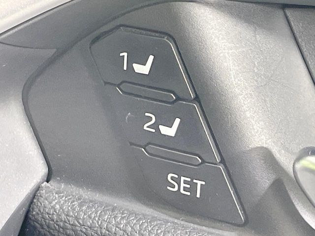 TOYOTA RAV4 4WD 2023