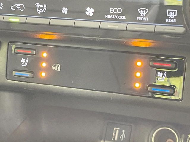 TOYOTA RAV4 4WD 2023