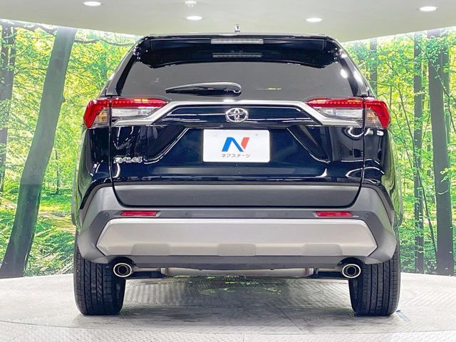TOYOTA RAV4 4WD 2023
