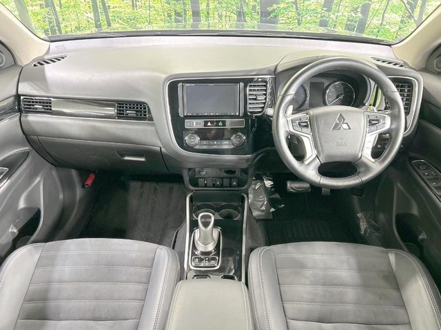 MITSUBISHI OUTLANDER PHEV 2018