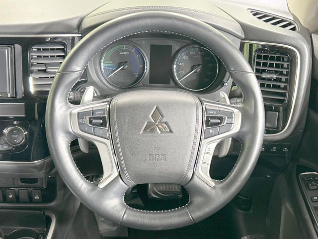 MITSUBISHI OUTLANDER PHEV 2018