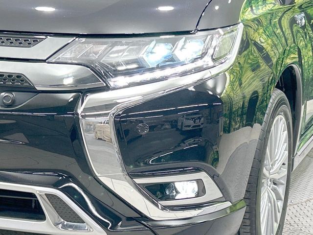 MITSUBISHI OUTLANDER PHEV 2018