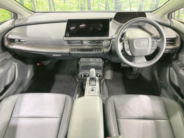 TOYOTA PRIUS 4WD 2024