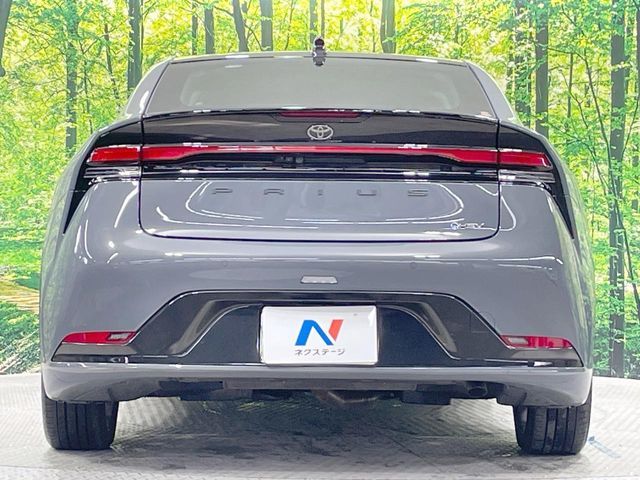 TOYOTA PRIUS 4WD 2024