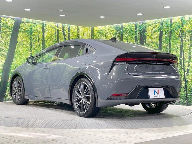 TOYOTA PRIUS 4WD 2024