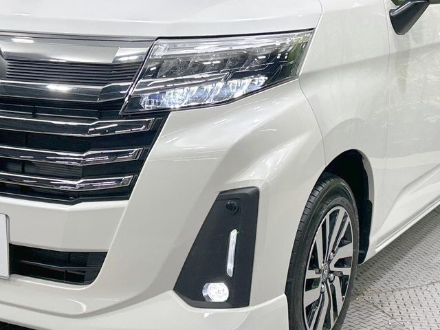 TOYOTA ROOMY 4WD 2024