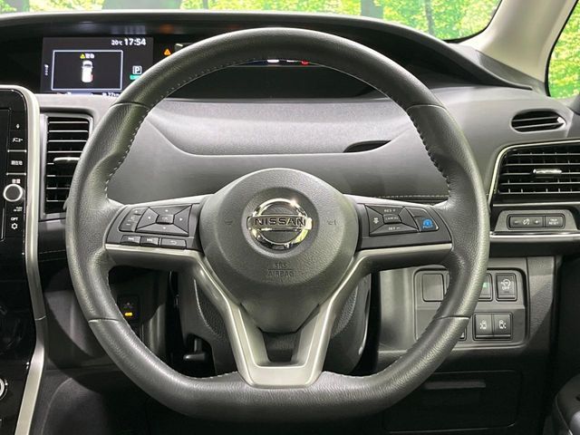 NISSAN SERENA  S-HYBRID 4WD 2016