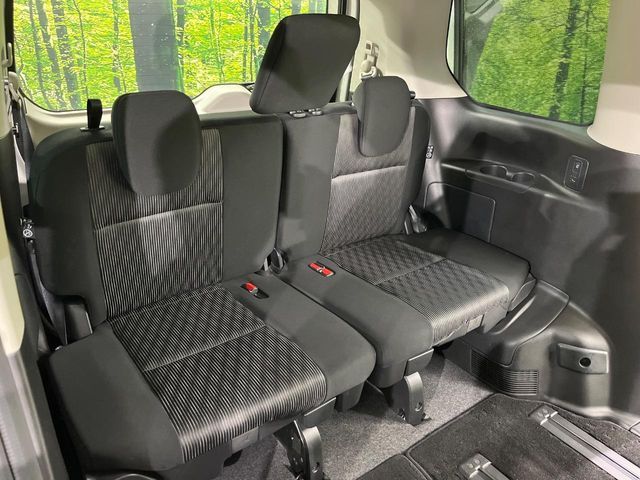 NISSAN SERENA  S-HYBRID 4WD 2019