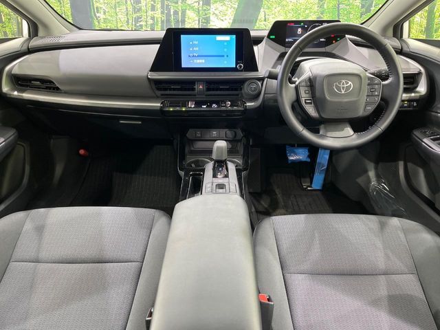 TOYOTA PRIUS 4WD 2023