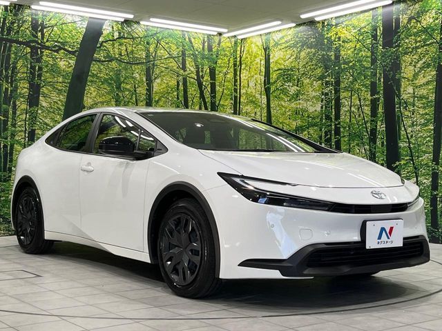 TOYOTA PRIUS 4WD 2023
