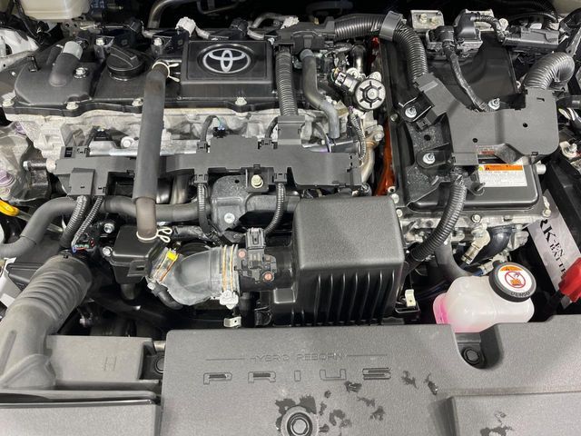 TOYOTA PRIUS 4WD 2023