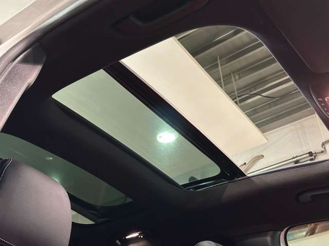 MERCEDES BENZ MERCEDES BENZ GLB 2024