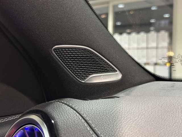 MERCEDES BENZ MERCEDES BENZ GLB 2024