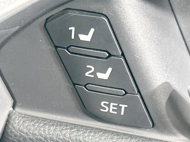 TOYOTA RAV4 4WD 2019