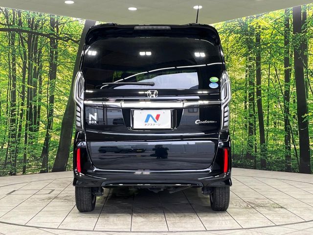 HONDA N BOX CUSTOM 4WD 2019