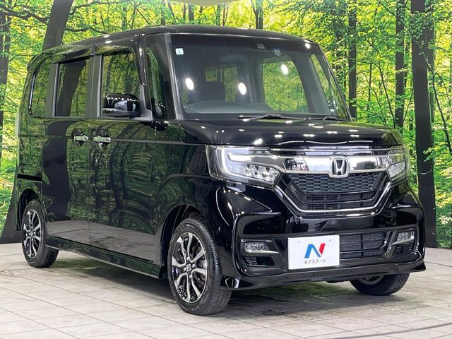 HONDA N BOX CUSTOM 4WD 2019