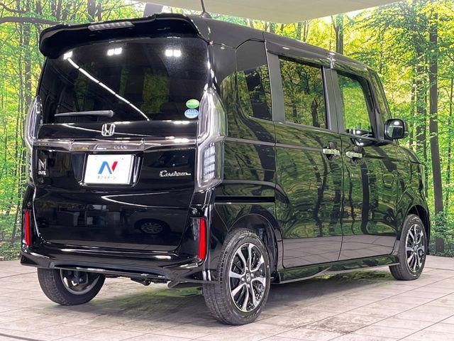HONDA N BOX CUSTOM 4WD 2019