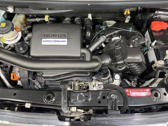 HONDA N BOX CUSTOM 4WD 2019