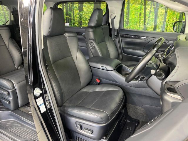 TOYOTA VELLFIRE  HYBRID 4WD 2019