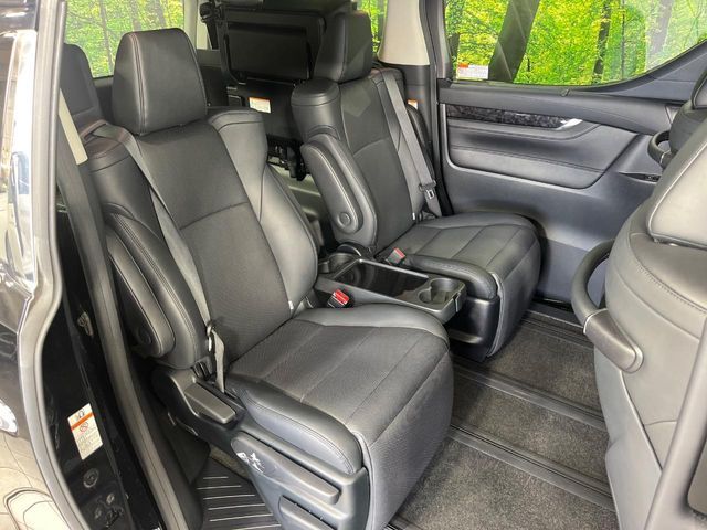 TOYOTA VELLFIRE  HYBRID 4WD 2019